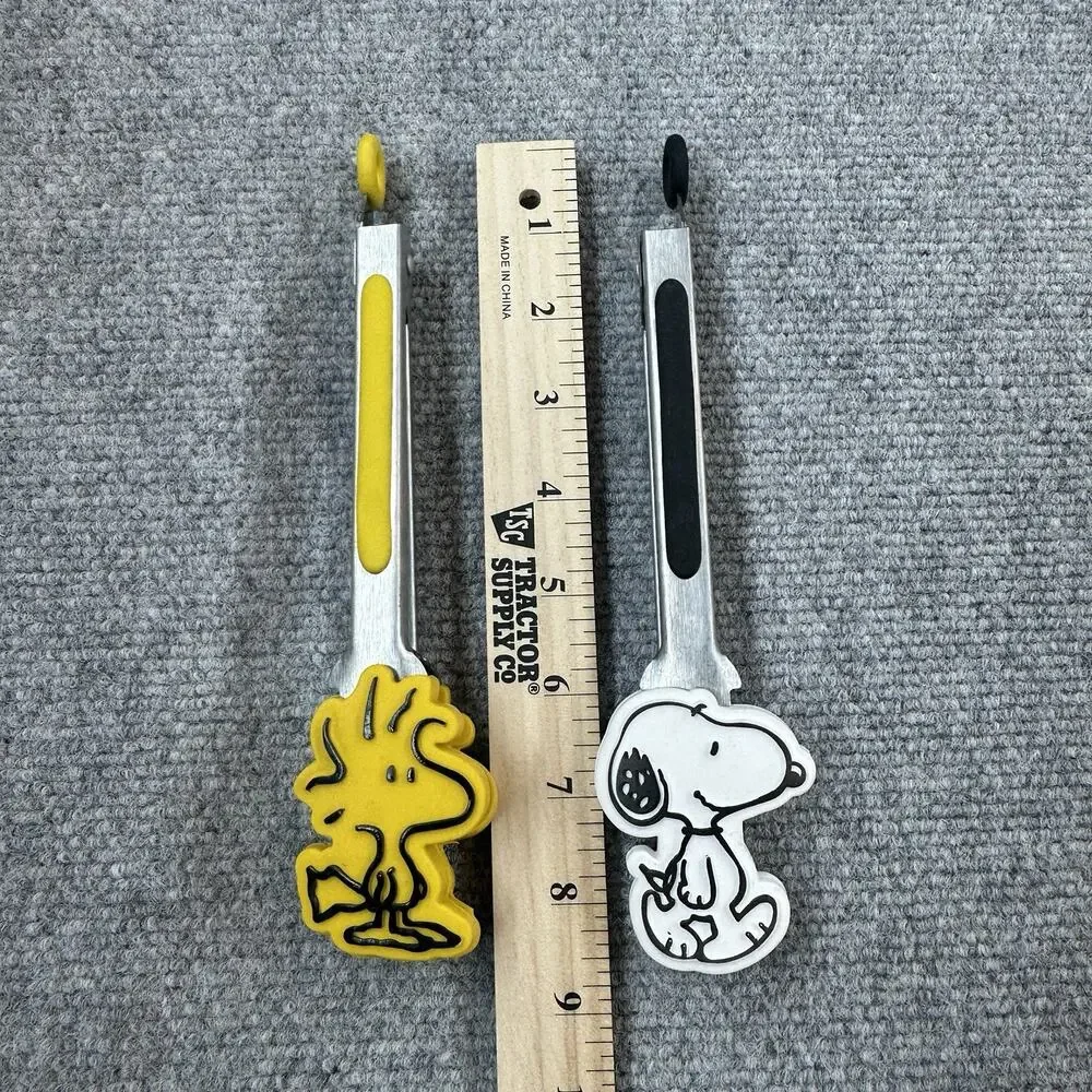 Peanuts Worldwide LLC snoopy woodstock